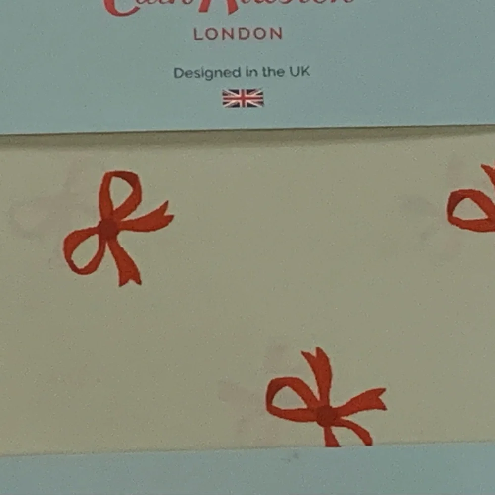 Cath Kidston London Bow Pillowcase Set - Ruby Sage, Percale cotton, 21"x28", NIB - Picture 2 of 10